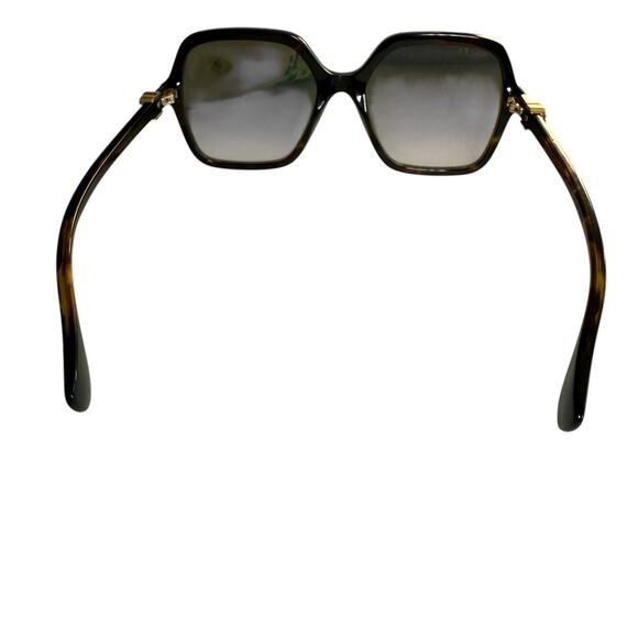 Gucci GG1072S Brown Tortoiseshell Square Sunglasses main image 13